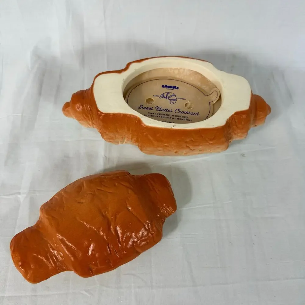 Goodies By DW Home Hand Poured Candle Sweet Butter Croissant 12 oz